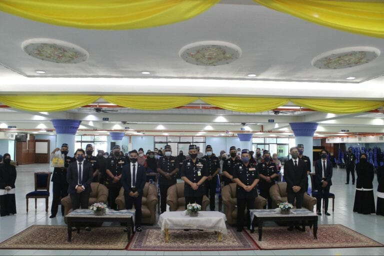 MyFundAction, PDRM edar 3000 pek bubur lambuk bernilai RM21,000